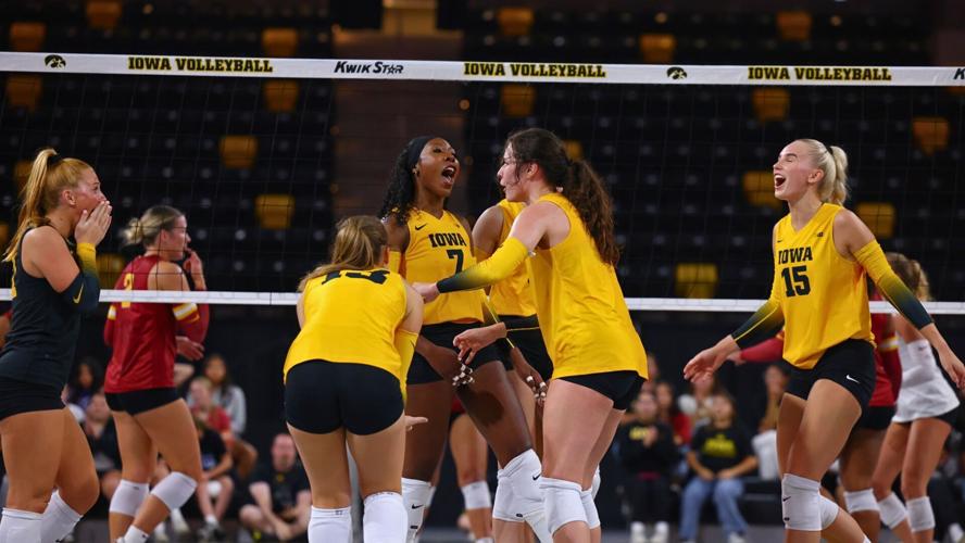 Iowa VB vs. Iowa State 11