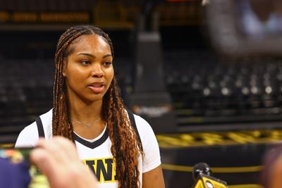 101326-spt-iowa-wbb-media-day-3 - 1