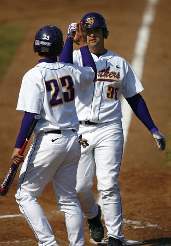 UNI Baseball (2008) 9