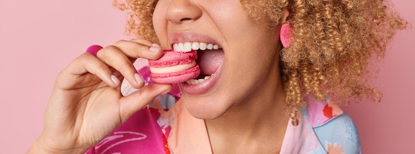 Eating a macaron