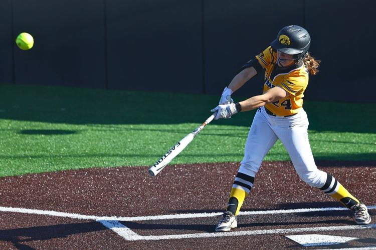 042125-spt-iowa-sb-6 - 1