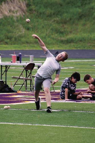 baseball throw - Copy.jpg