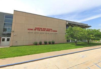 Judge: Fired teacher offered students extra credit in return for cash donations
