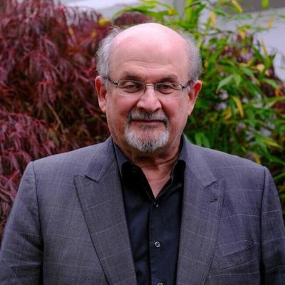 Salman Rushdie off ventilator