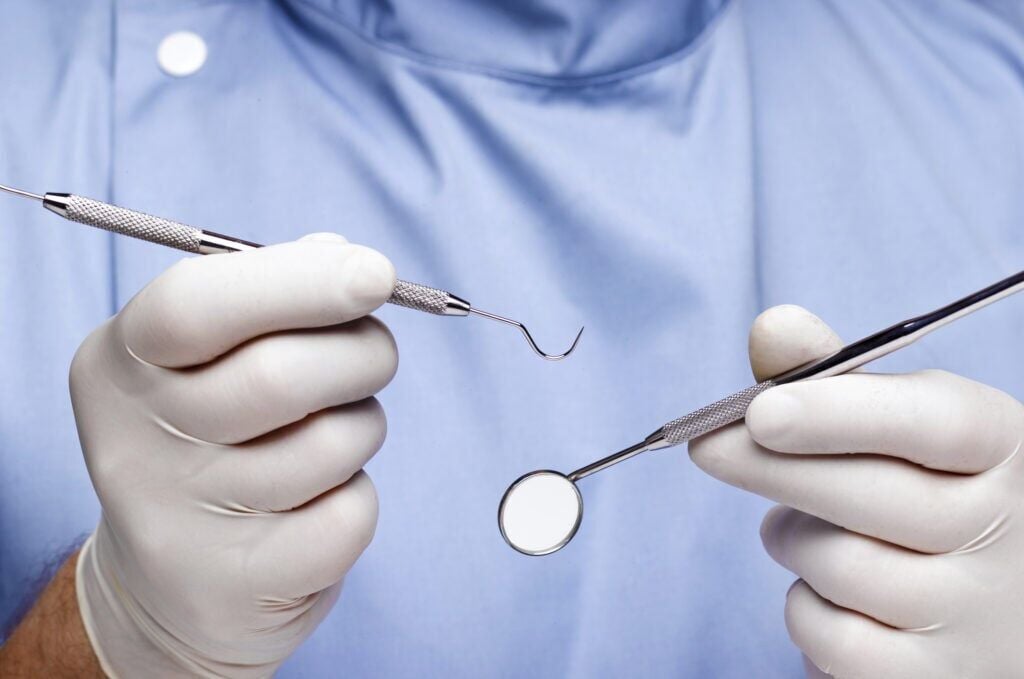 Iowa dentist fined $2,000 for unsanitary conditions in his practice