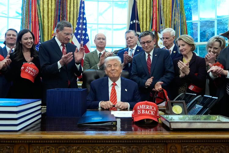 APTOPIX Trump