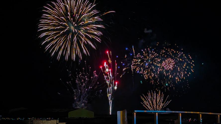 Fireworks 2025 Clear Lake