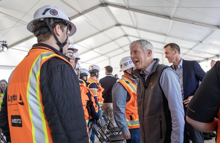 lgaz-20260424-US-Secretary-of-Energy-Chris-Wright-at-QTS-Cedar-Rapids_0014.JPG