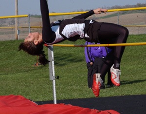 Boyer Valley girls pace area teams at final BVC track meet 