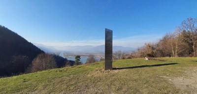 Romania monolith