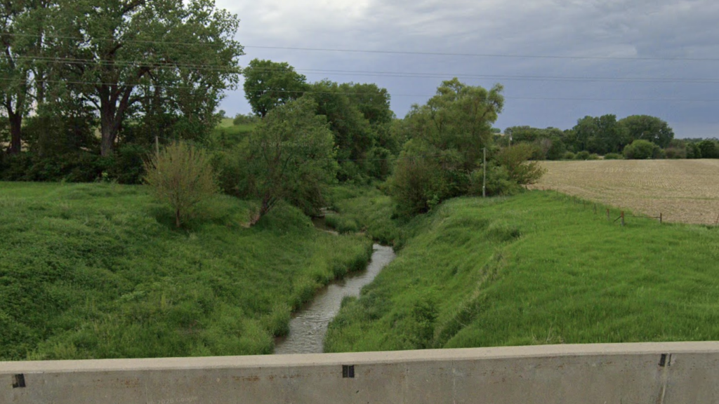 Manure spills found in Crawford, Davis counties; no dead fish reported