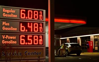 BIZ-AUTO-STATES-GASTAX-HOLIDAYS-FILEPIC-GET