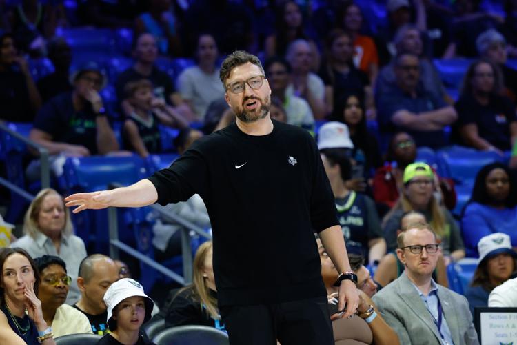 WNBA: New York Liberty at Dallas Wings