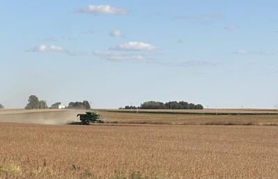 With McConnell back, Senate ag committee advances farm bill on party lines