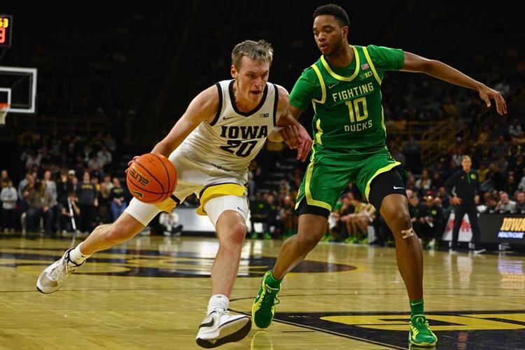 Iowa MBBall vs. Oregon 6