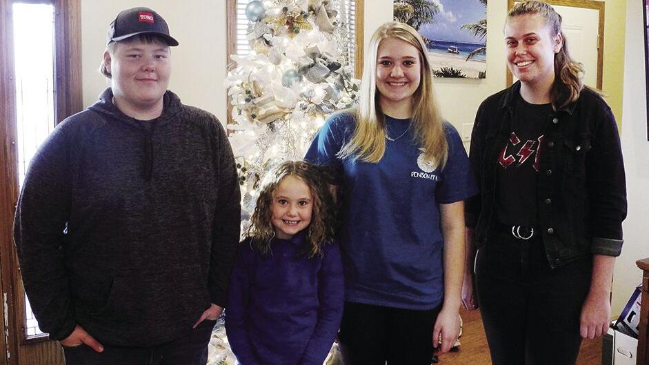Guest from the Netherlands enjoys holiday celebrations with Stephens family - Vimarsana News