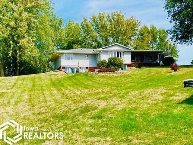 3 Bedroom Home in Montezuma - $399,000