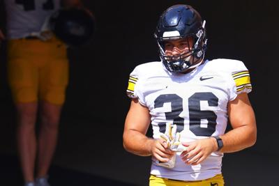 Iowa FBall Kids' Day 14