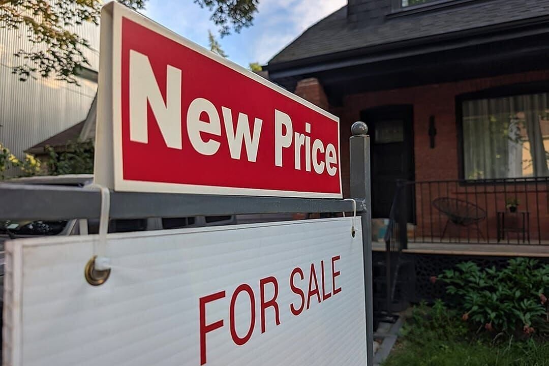 3 costly mistakes sellers make when their home isn’t selling