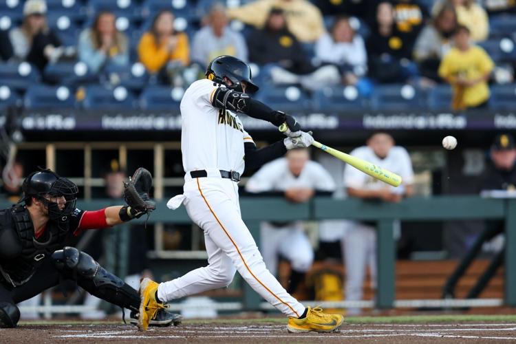 052125-owh-spo-bigtenbase-nf-06.JPG