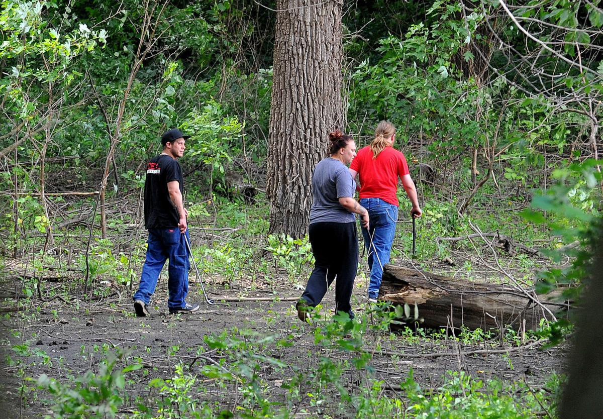 071220-qct-nws-search-155