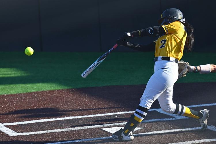 042125-spt-iowa-sb-8 - 1