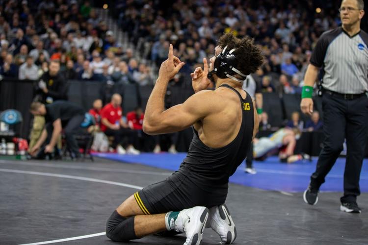 032125-spt-buchnanan-ncaa-semis.jpg
