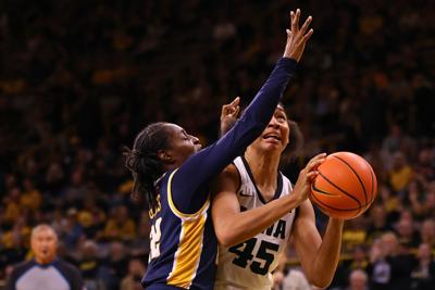Iowa WBBall vs. Toledo 9
