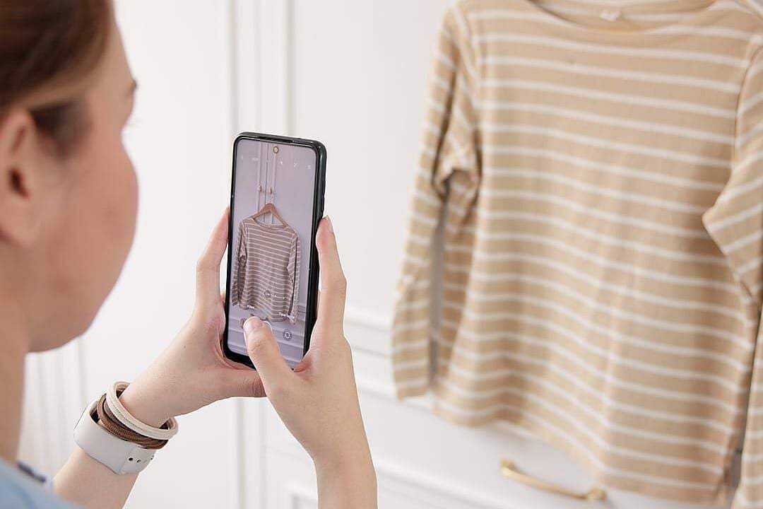 Can you really organize your closet with an app? How to tell if it’s worth your time to set one up