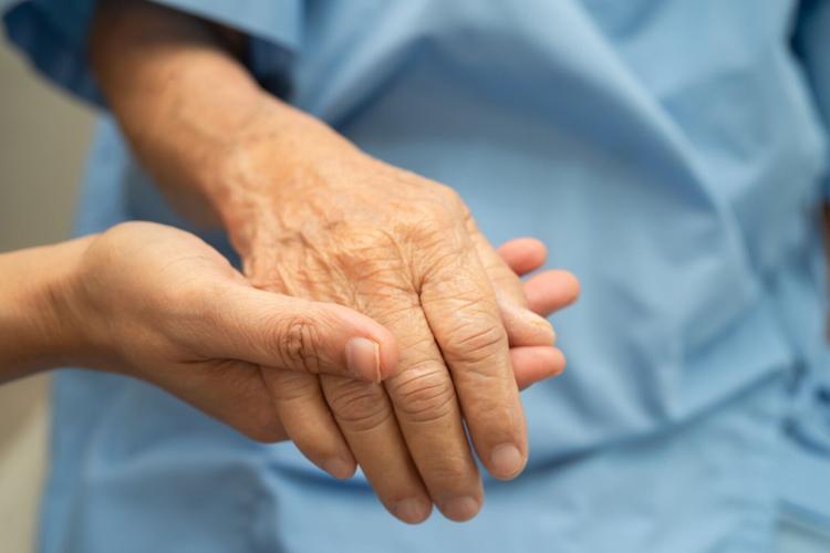 Bring your empathy when in difficult discussions with an aging parent or parents, because these conversations can stir up feelings about control, privacy, dignity, shame, fear and lack of confidence, writes Jill Schlesinger.