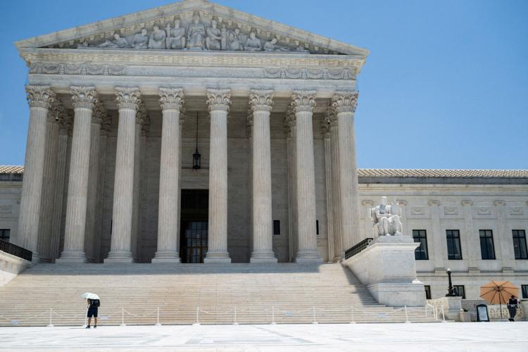 FILE PHOTO: Excessive heat engulfs Washington, D.C.