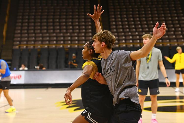 101326-spt-iowa-wbb-media-day-22 - 1