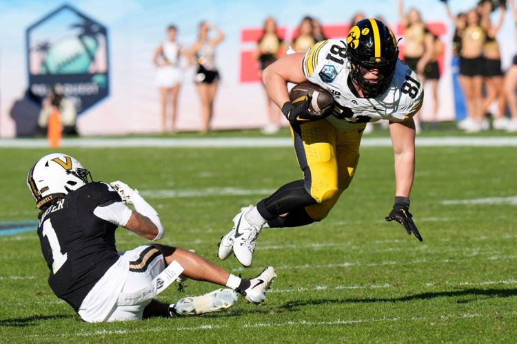 ReliaQuest Bowl Football