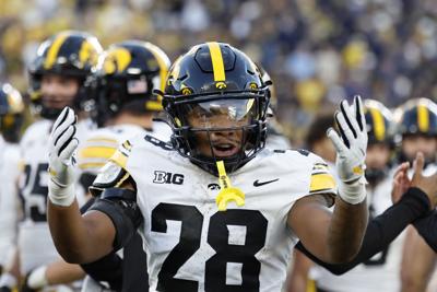 FOOTBALL-NCAA/