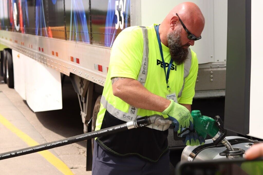 Reynolds pauses driver regulations to improve fuel transportation in Iowa