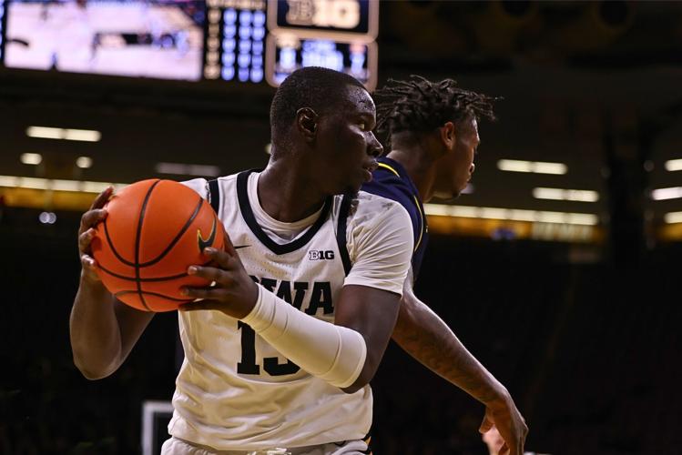 Iowa MBBall vs. Commerce 9