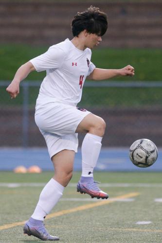 042822-qc-spt-ns-pv soccer-14.jpg