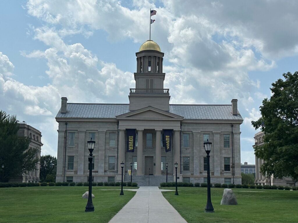 University of Iowa begins national search for chief financial officer