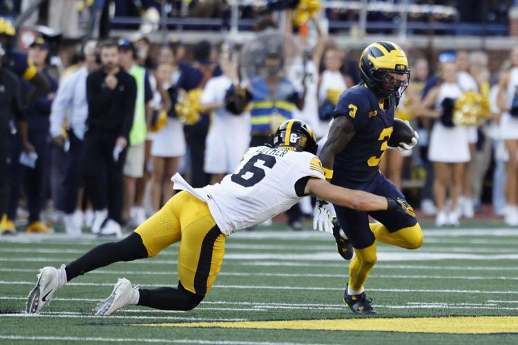 FOOTBALL-NCAA/