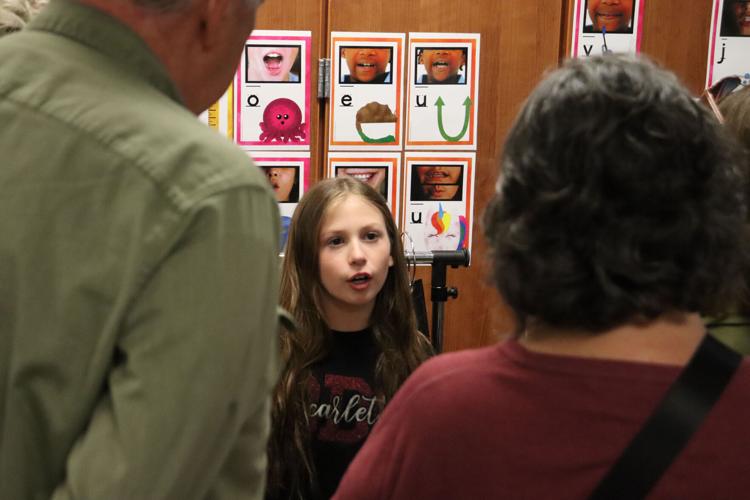 052126-cbn-news-5th-grade-exhibition-P5