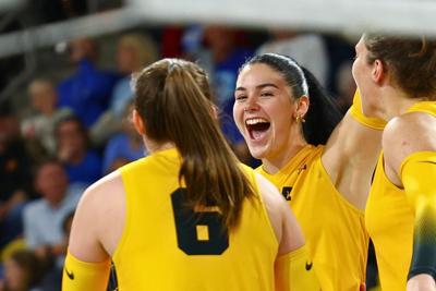 Iowa VBall vs. Drake 16