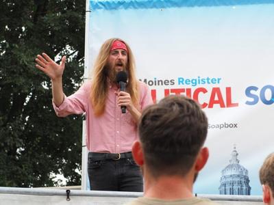 Dave Bushaw calls for building political independent ‘movement’ in Iowa