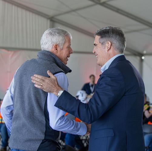 lgaz-20260424-US-Secretary-of-Energy-Chris-Wright-at-QTS-Cedar-Rapids_0011.JPG