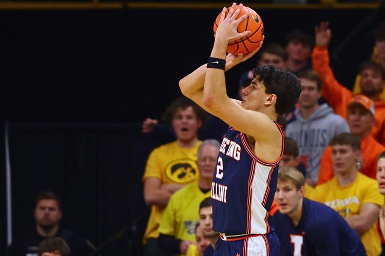 Iowa MBBall vs. Illinois 6