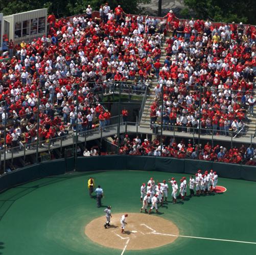 UNI Baseball (2001) 26