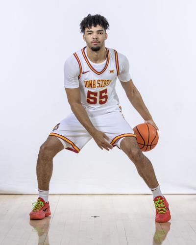 Xzavion Mitchell 2025-26_Posed 030.jpg