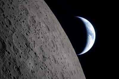 SPACE-MICROBES/