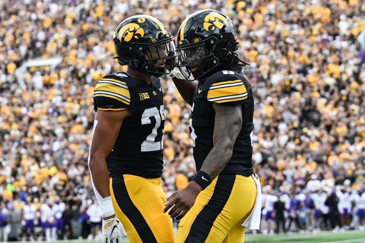 FOOTBALL-NCAA/