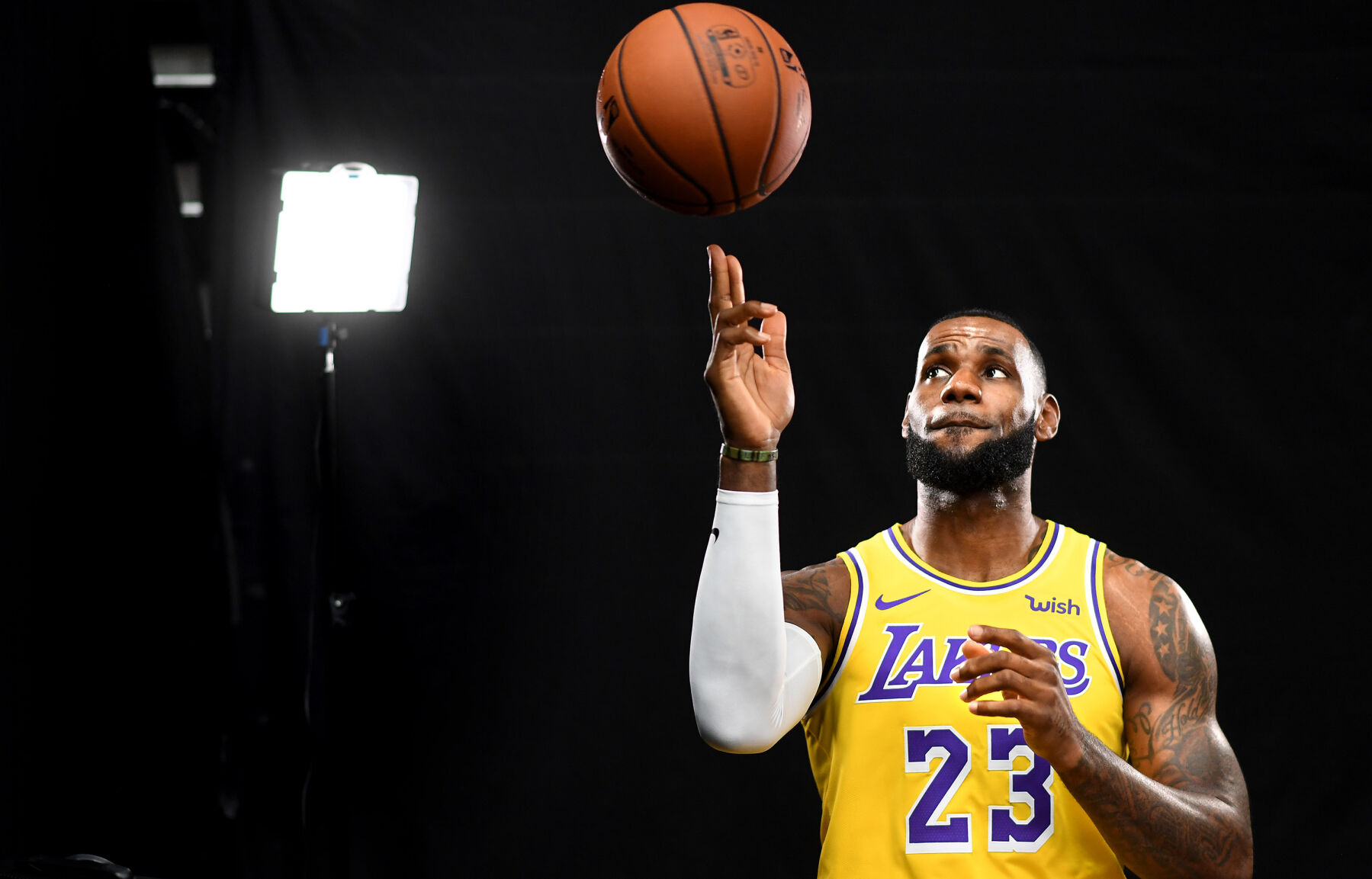 SPORTS-TV-ATHLETES-POLITICS-LA