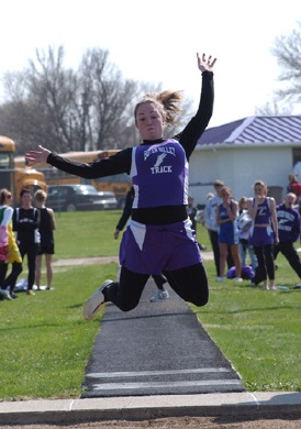 Boyer Valley girls pace area teams at final BVC track meet 